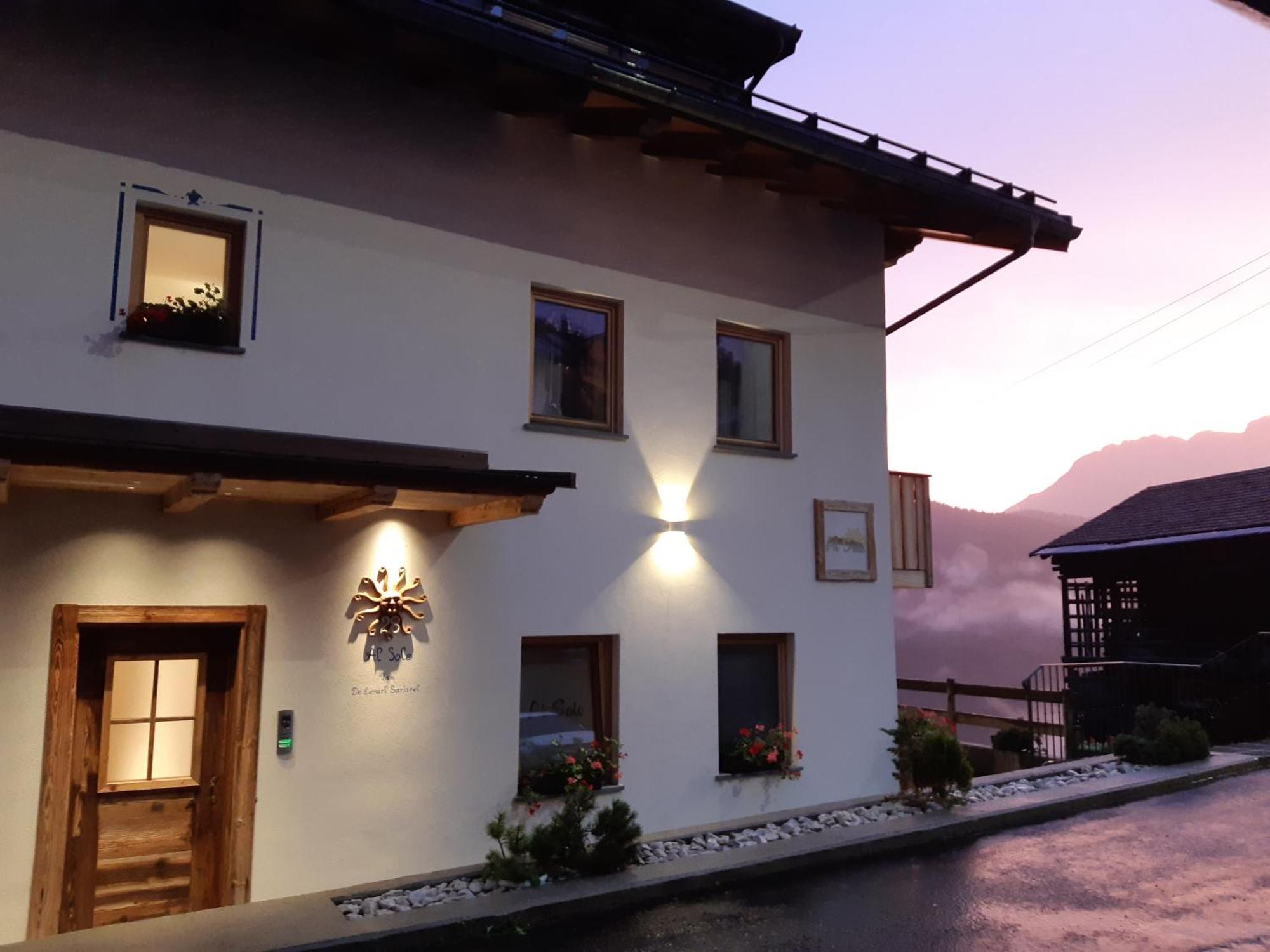 Al Sole B&B Valcomelico Santo Stefano Di Cadore Luaran gambar